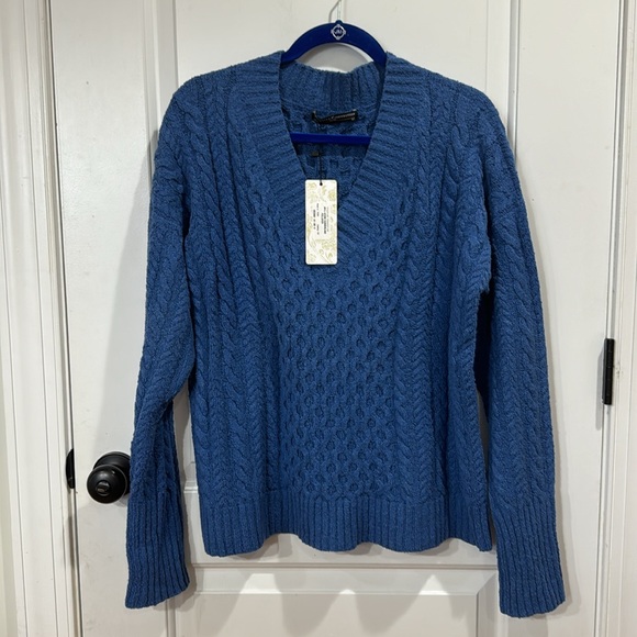 *NEW* PERUVIAN CONNECTION CUMBERLAND PULLOVER SWEATER AZURE BLUE - Picture 6 of 13